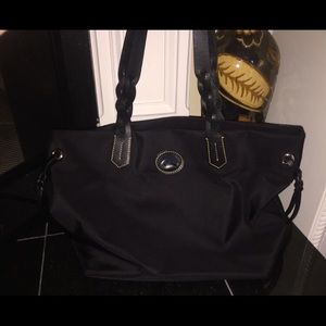Black Dooney Bourke purse